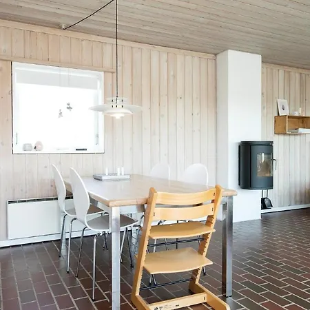 Two-bedroom Holiday In Vakantiehuis Pandrup